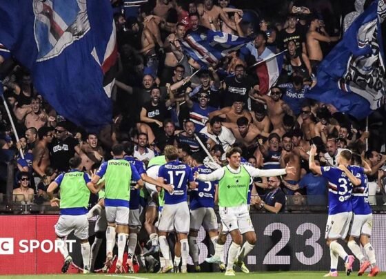 Sampdoria players celebrate after Massimo Coda's goal