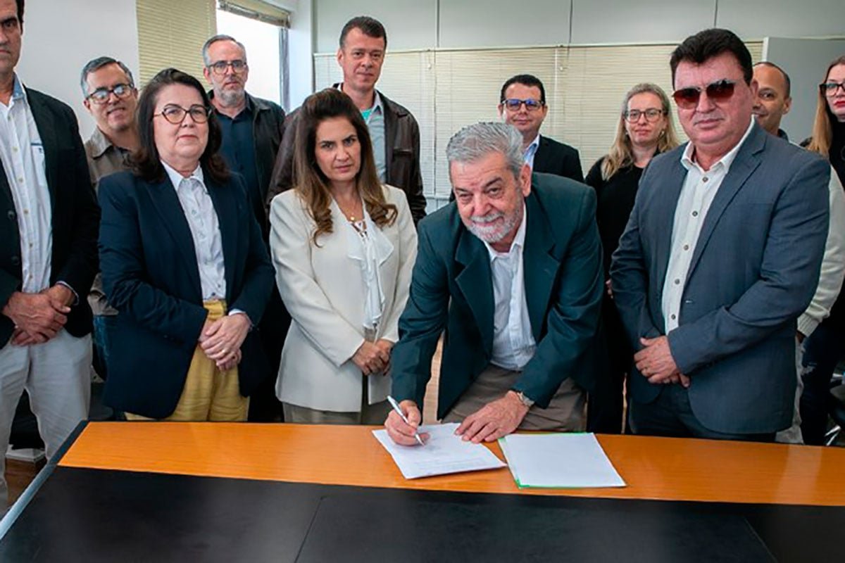 Um ano após lançamento da pedra fundamental, IF recebe terreno para campus em São João Nepomuceno