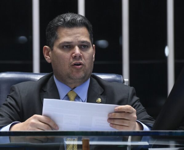 Justiça dos EUA manda intimar Moraes no caso Trump Media e Rumble
