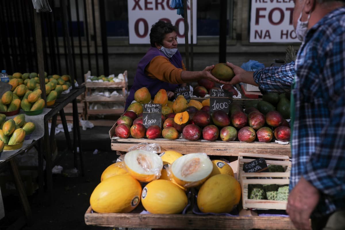 Alimentos recuam em junho mas BC descumpre meta para IPCA