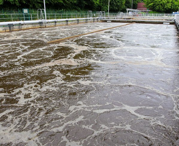 Cidades que aderiram ao acordo de reparação da bacia do rio Doce investem em saneamento