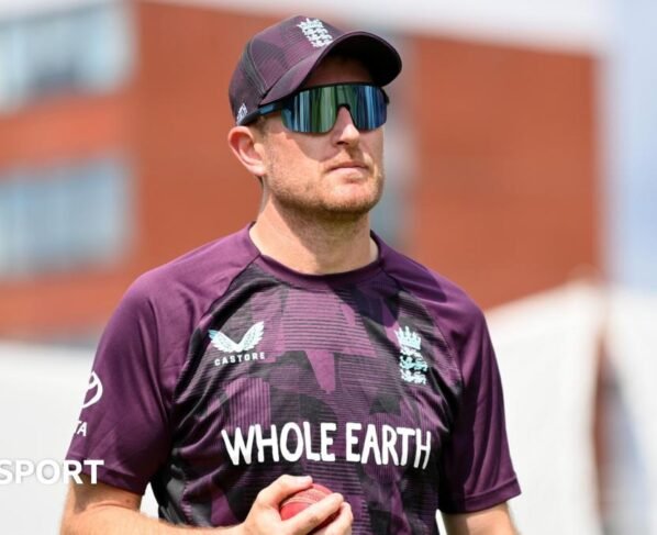 Hampshire spinner Liam Dawson