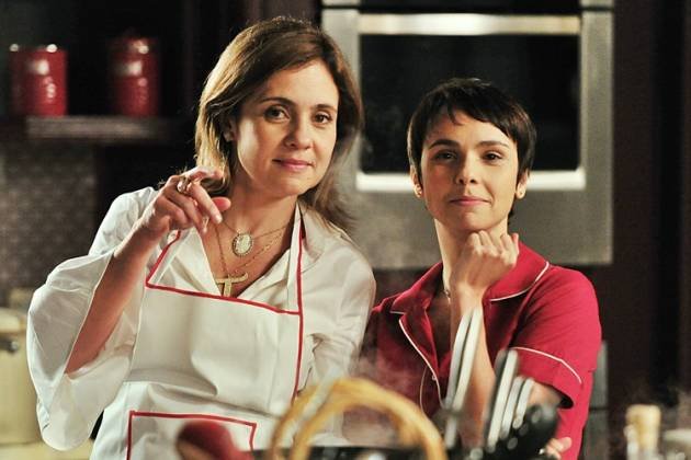Avenida Brasil - Carminha e Nina (Globo/Estevam Avellar)