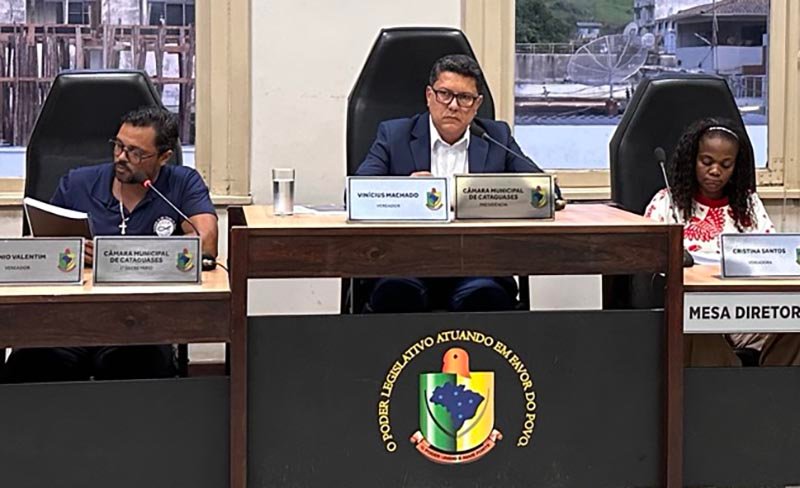 Vereadores regulamentam concessão de abono natalino aos servidores
